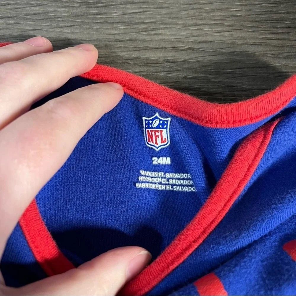 NFL Buffalo Bills Baby Bodysuit Set 24M Red Blue Short Sleeve 2 Pack